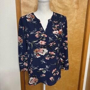 NWOT Fun2Fun Stitch Fix Blue Floral 3/4 Length Sleeve Blouse S